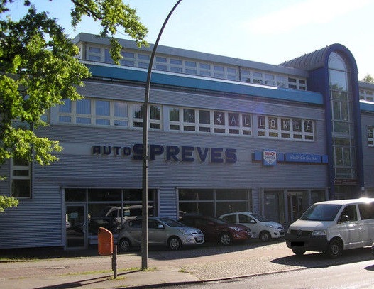 Autohaus von aussen